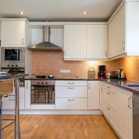 Villa Spacious In Zell Am Near Area Zell am See