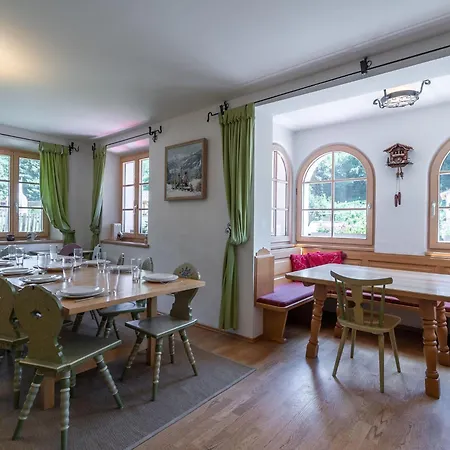 Vila In Zell Am Near Zell am See