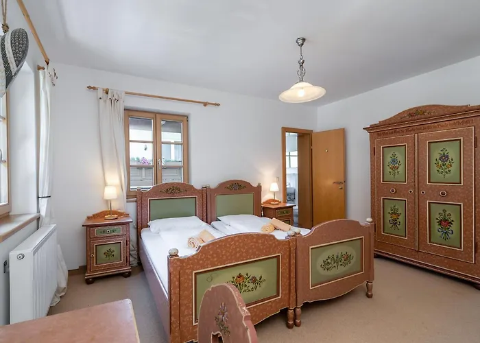 Villa Villa In Zell Am See Near Lake *