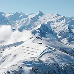 Villa In Zell Am See Near Lake