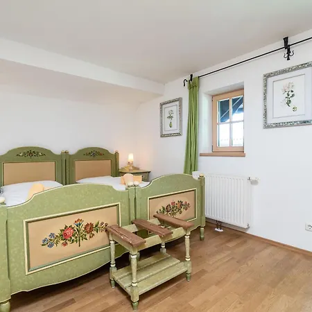 Spacious Villa In Zell Am See Near Ski Area